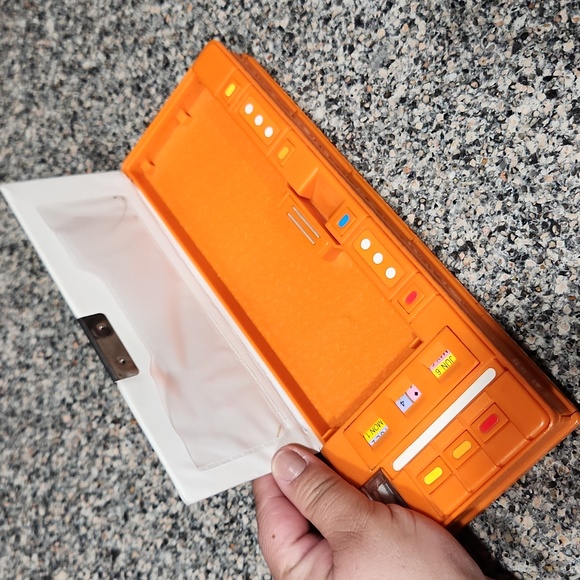 Disney Pixar pencil box - Picture 3 of 4